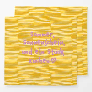 Servietten und-ein-Stueck-Kuchen-gelb