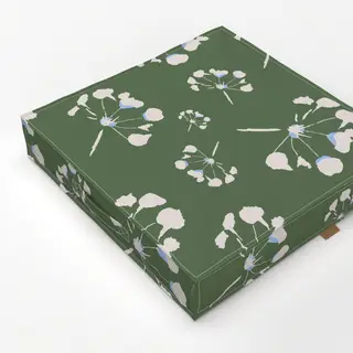 Bodenkissen Blüten auf Olive