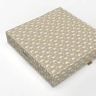 Bodenkissen Hase und Möhre Muster