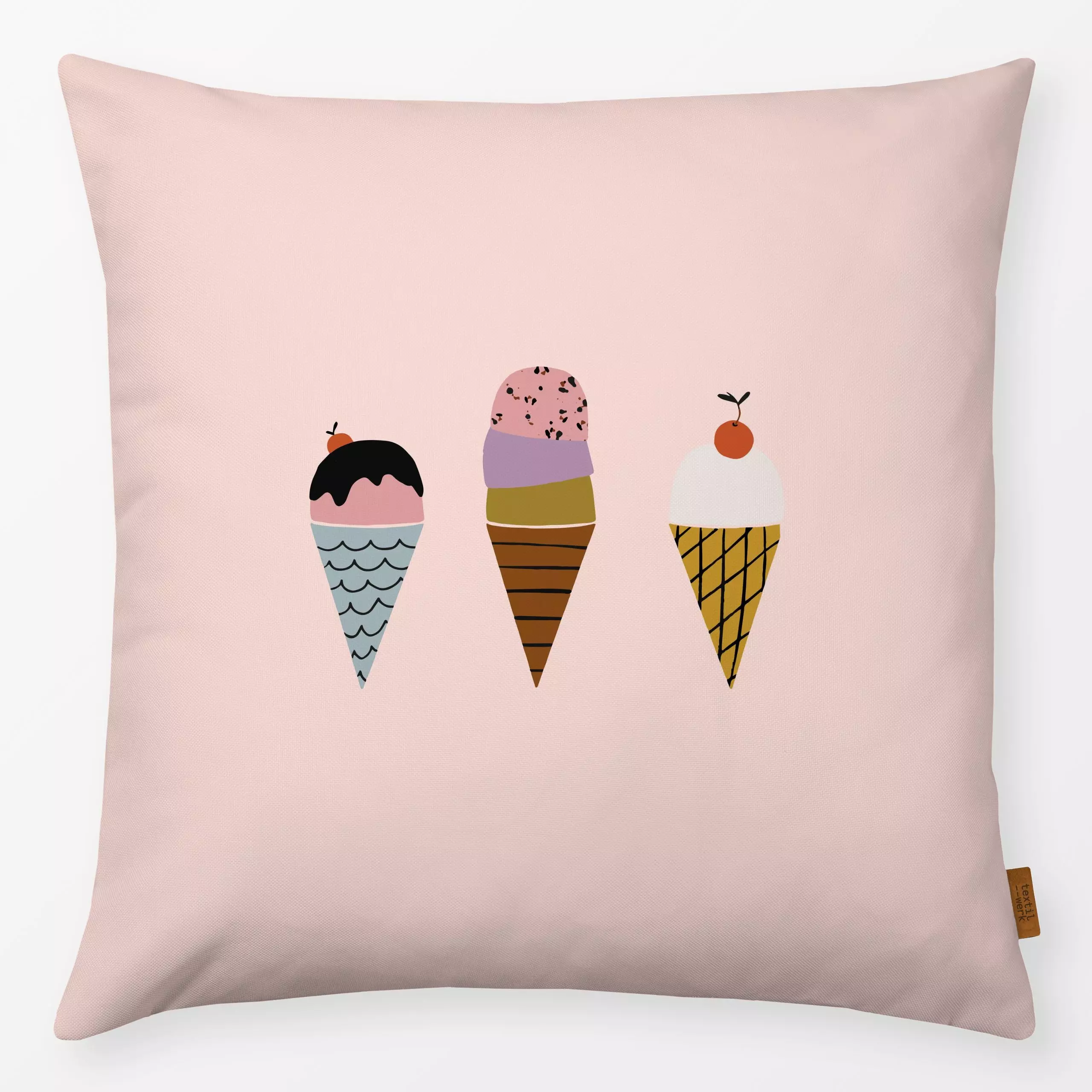 Kissen Icecream 01 - Kinderzimmer & Motive für Kinder, Sommer, Küche, Essen & Trinken - von „moDeern Design Studio"; Eis, So...