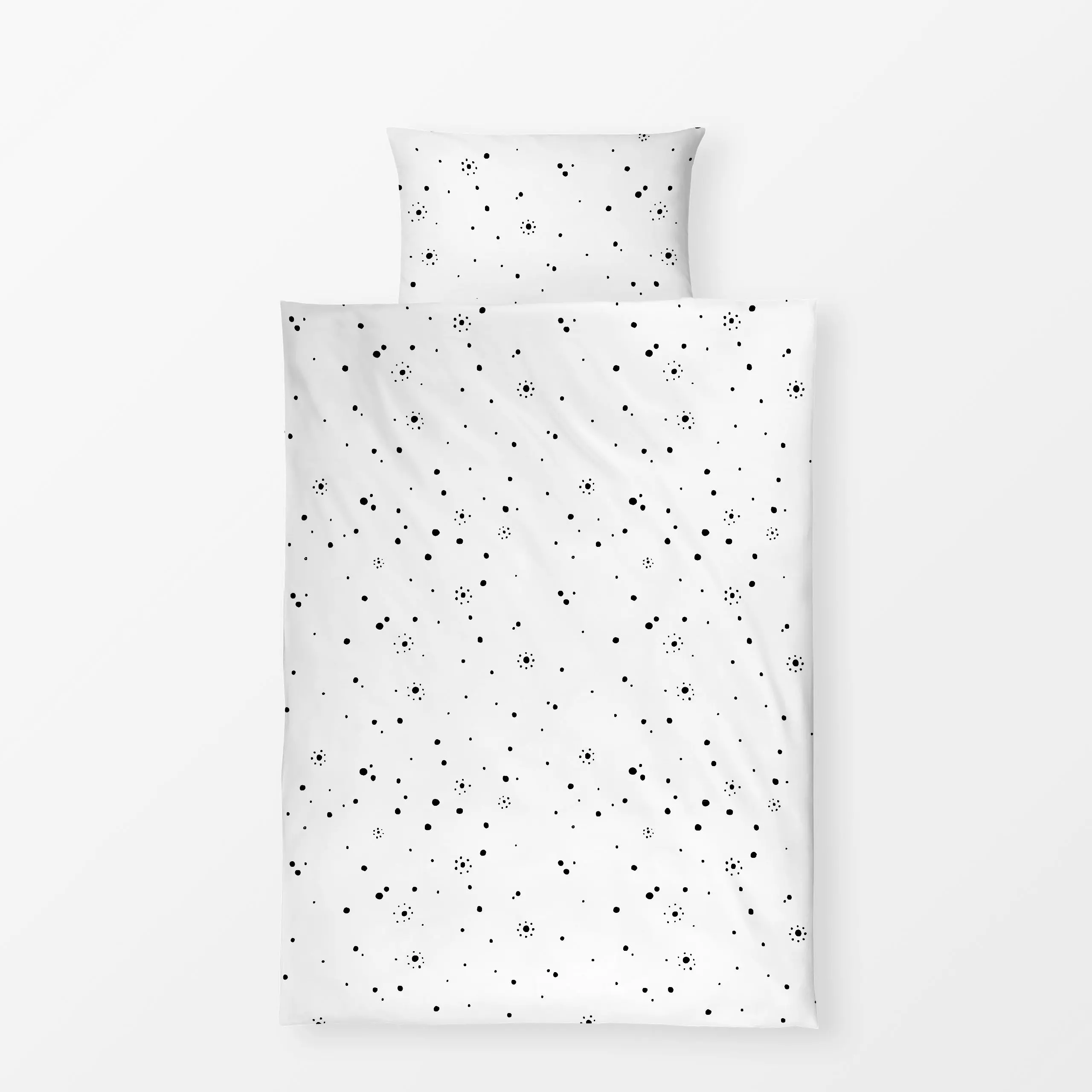 Bettwäsche Sun Dots | schwarz weiss - Symbole & Muster - von „moDeern Design Studio"; Muster, Punkte, Sonne, wohnzimmer, pat...