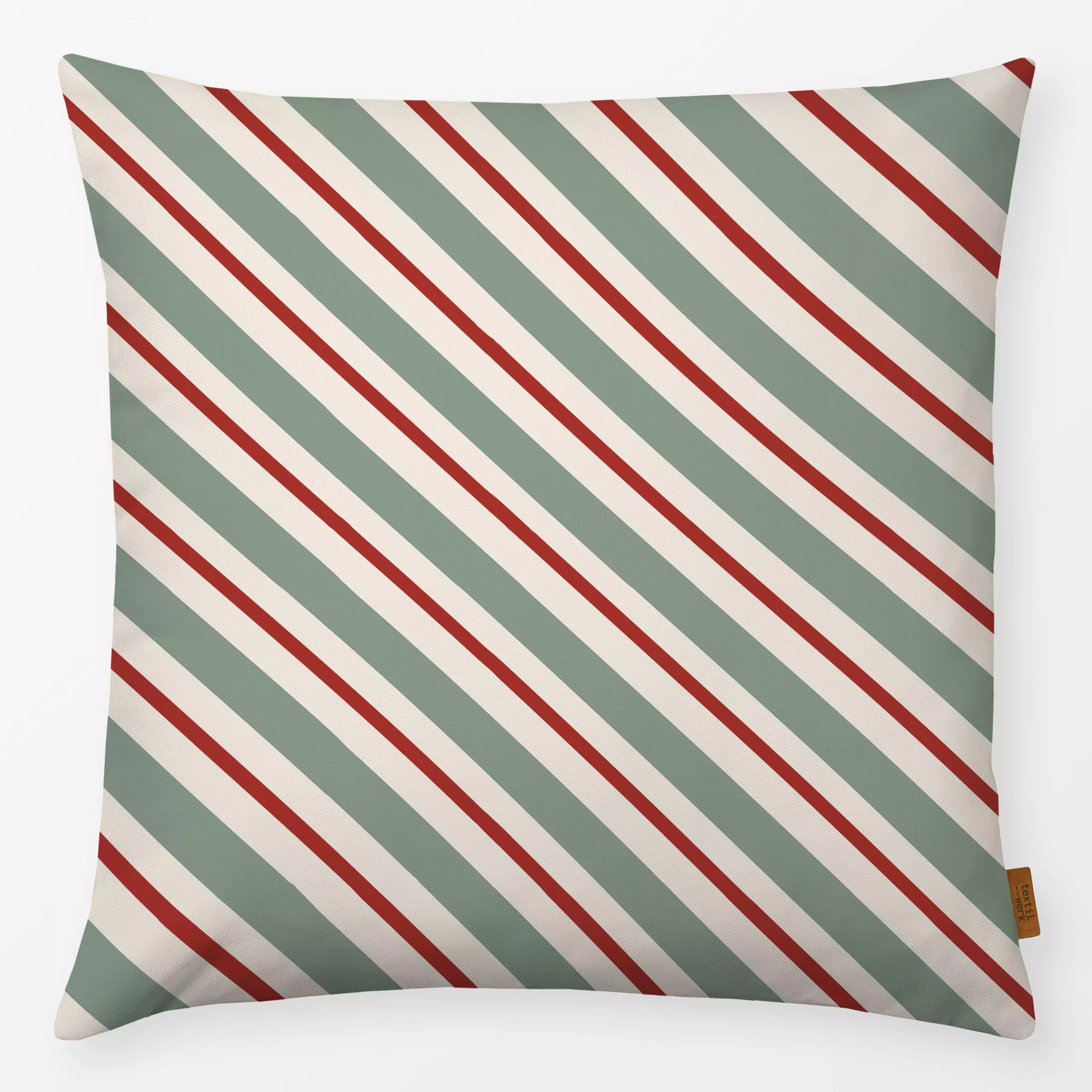 Kissen diagonale Streifen grün rot - Weihnachten, Symbole & Muster - von „Studio Kesse"; Linien, Streifen, Scandi, Nordic, W...