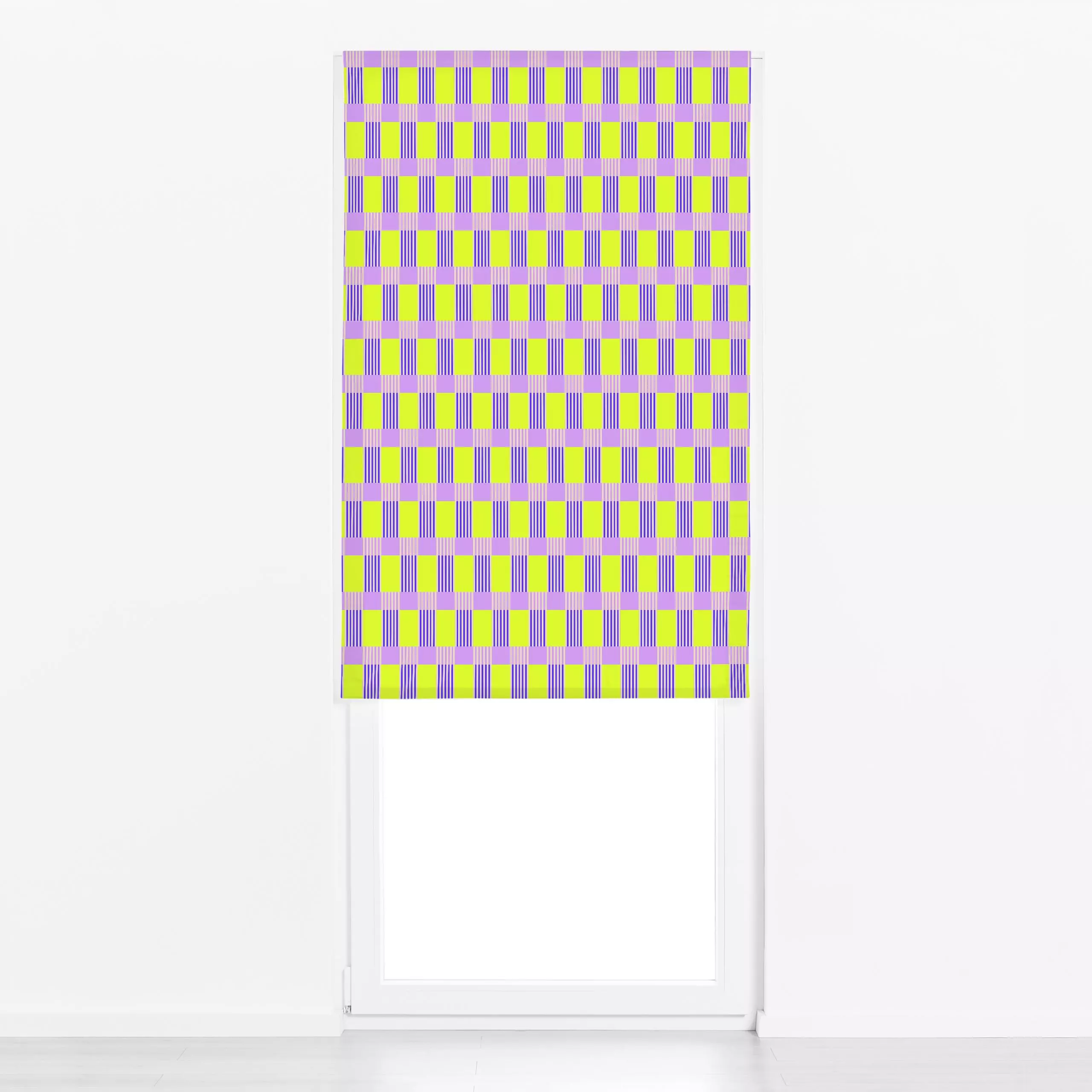 Raffrollo Fun Graphic Stripes - Symbole & Muster - von „Julia Schumacher"; Streifen, rosa, Karo, lila, kariert, fun, gestrei...