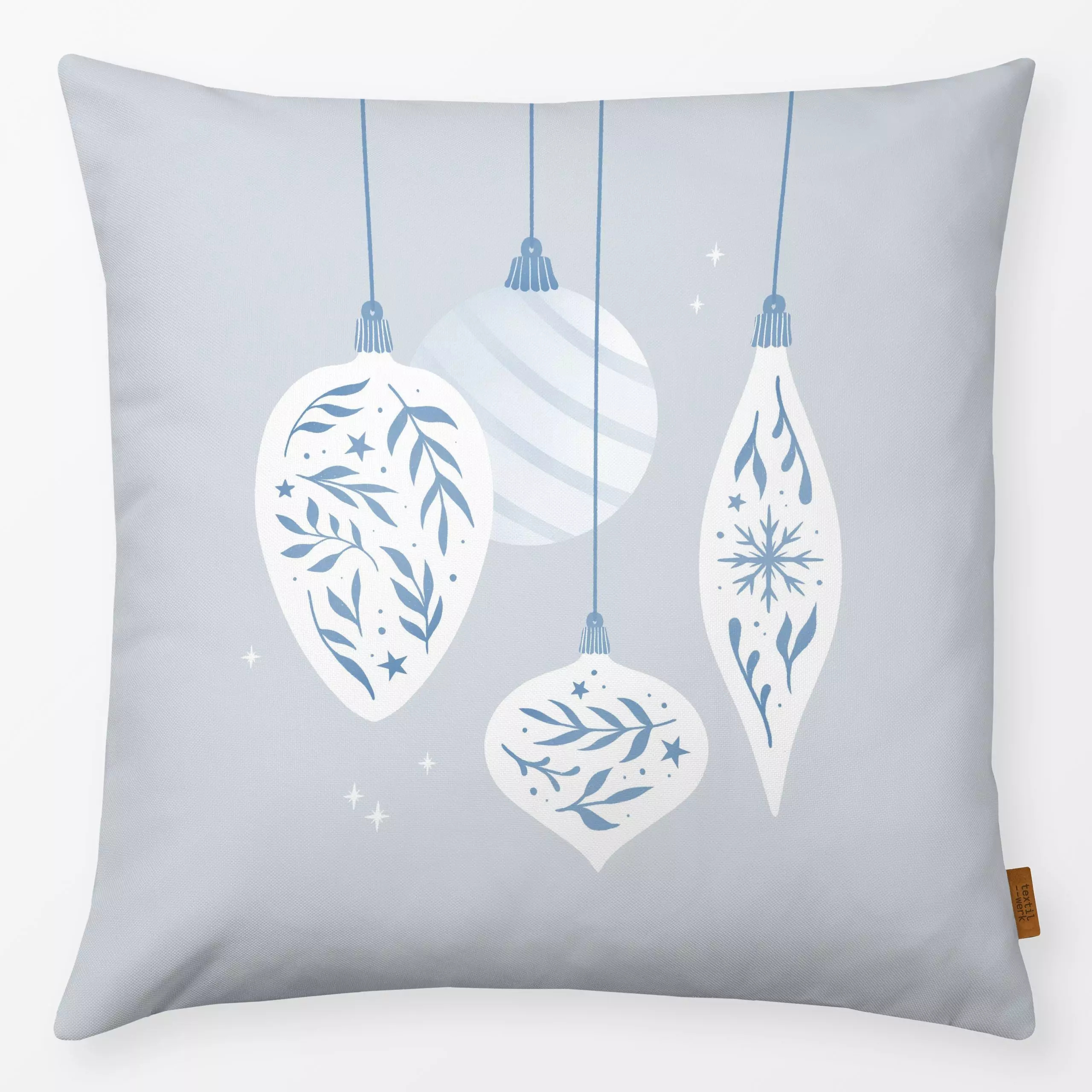 Kissen Christmas Ornaments blue - Weihnachten, Winter - von „Barlena"; Zeichnung, Blaugrau, Blätter, Weihnachten, weihnachtl...