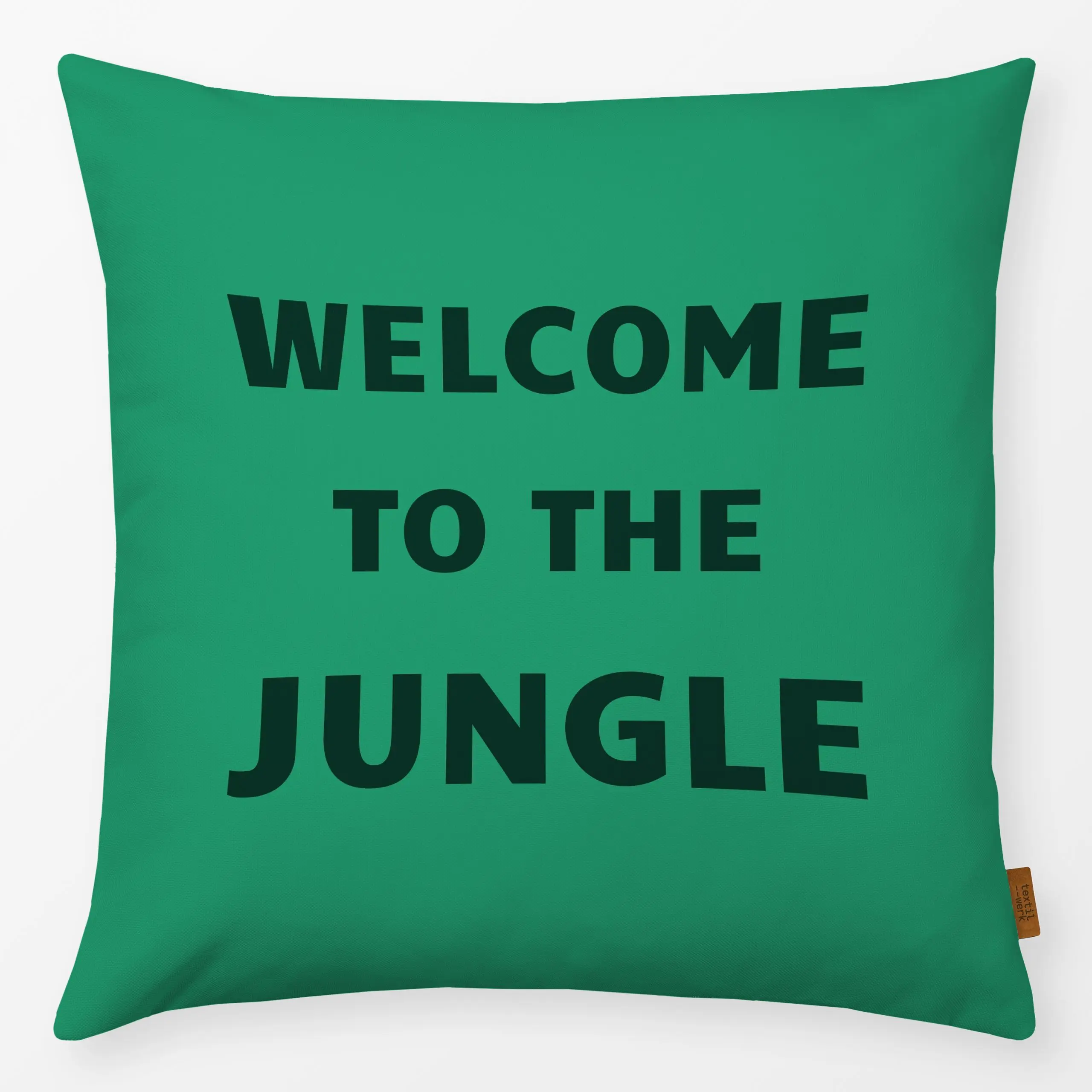 Kissen Welcome to the Jungle green - Sommer, Sprüche & Schriftzüge, Safari & Dschungel - von „Karen Menzenbach"; tropical, S...
