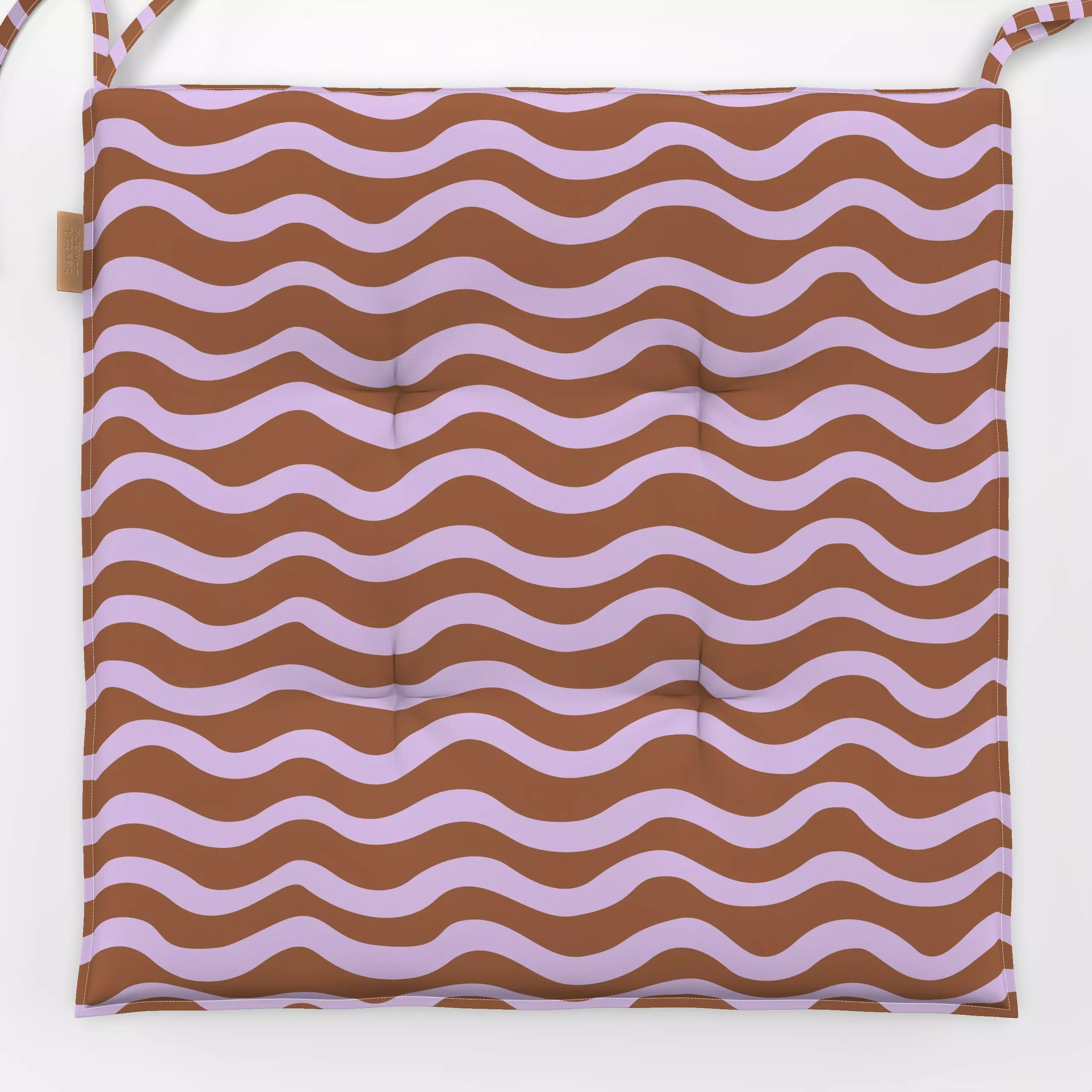 Sitzkissen Bold Waves brown lilac - Herbst, Symbole & Muster - von „Karen Menzenbach"; Muster, abstrakt, Streifen, grafisch,...