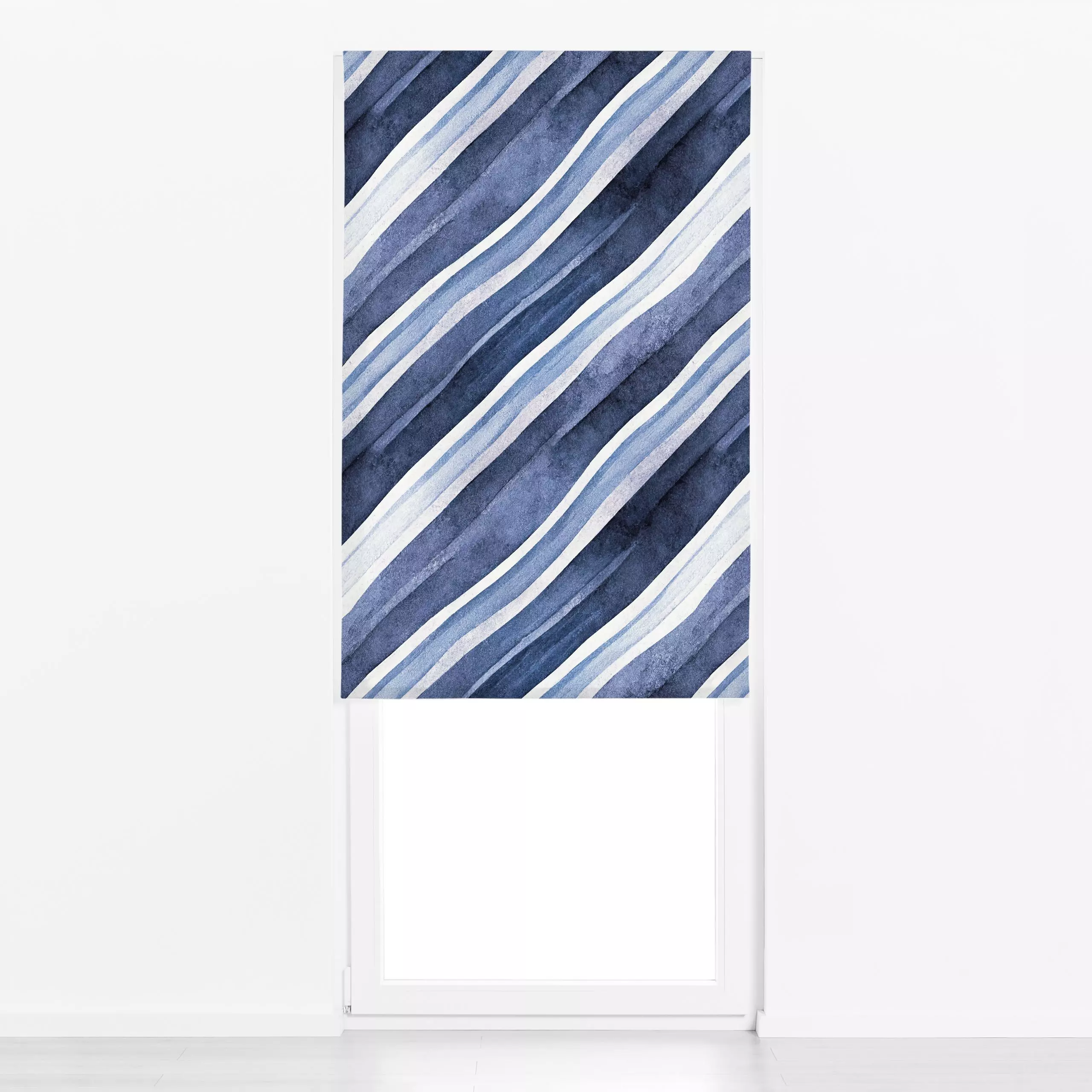 Raffrollo Diagonal Blau - Symbole & Muster - von „Andrea Haase"; Wasserfarben, Streifen, blau, indigo, klassisch, diagonal, ...