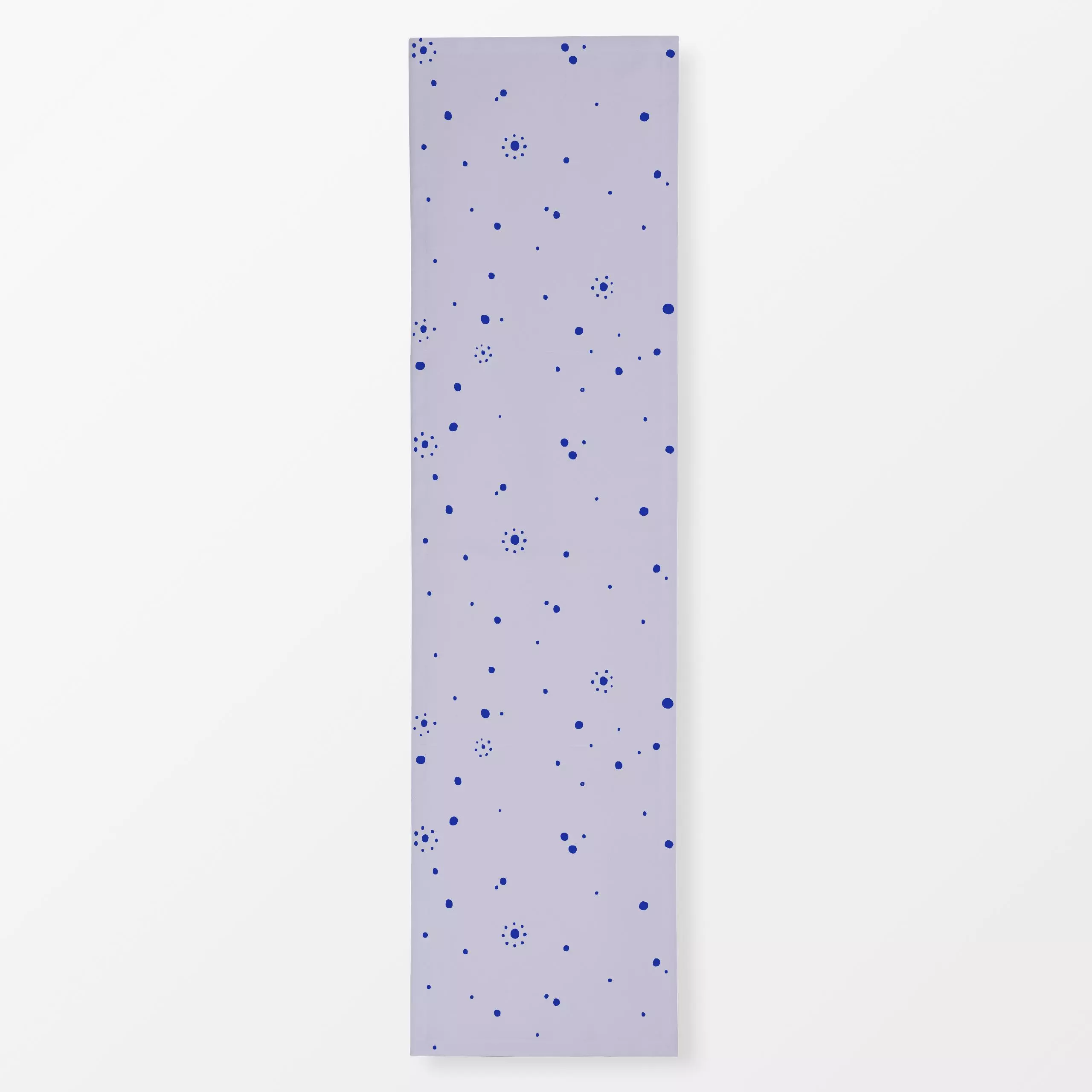 Tischläufer Sun Dots | lavendel blau, gemustert, von moDeern Design Studio