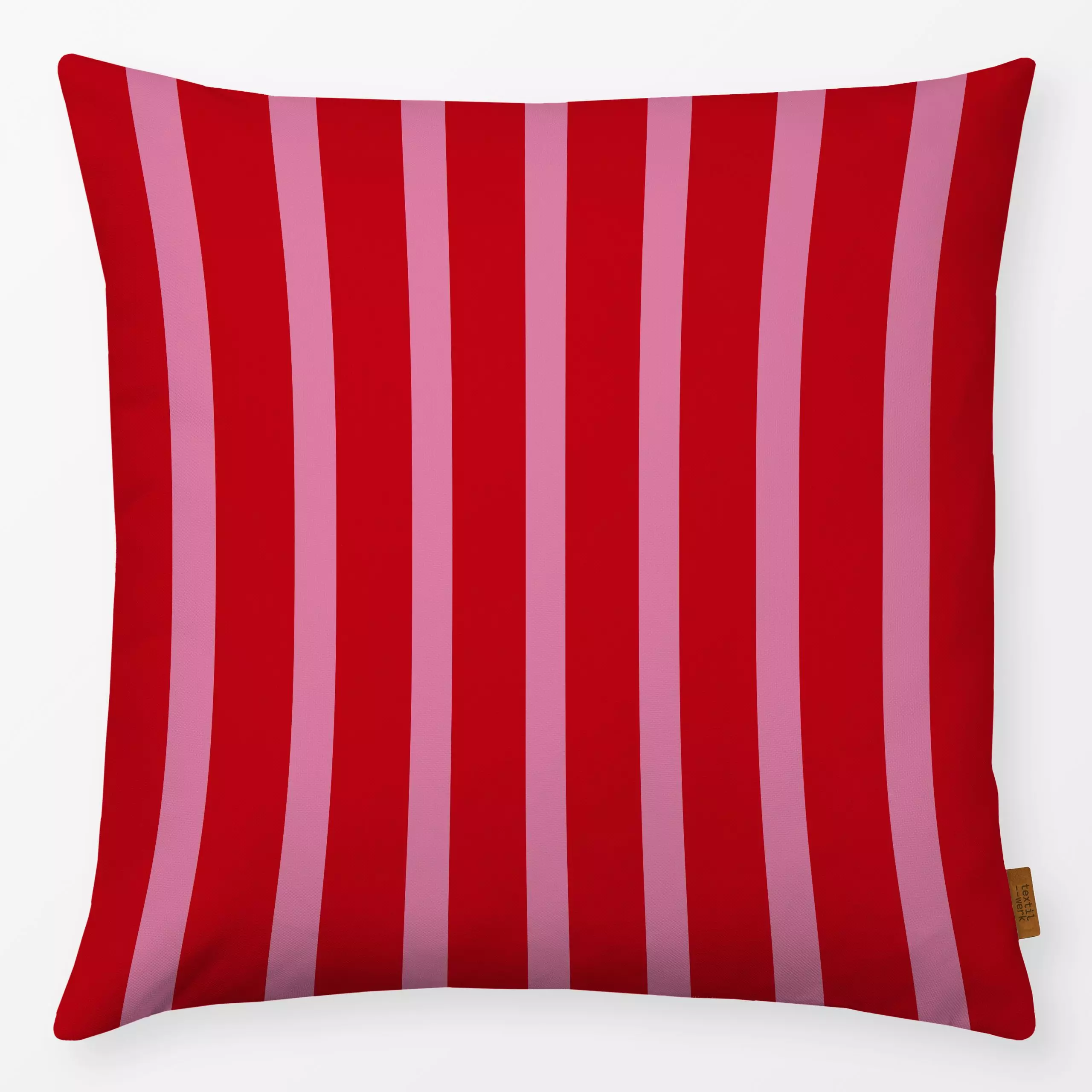 Kissen Bold Red Stripes - Symbole & Muster - von „Karen Menzenbach"; Muster, Streifen, rosa, grafisch, pink, rot, gestreift,...