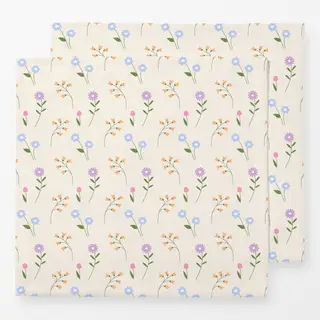 Servietten Blumen in Reihen