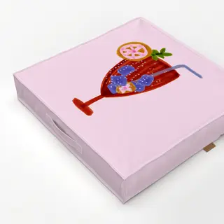 Bodenkissen Bloody Mary