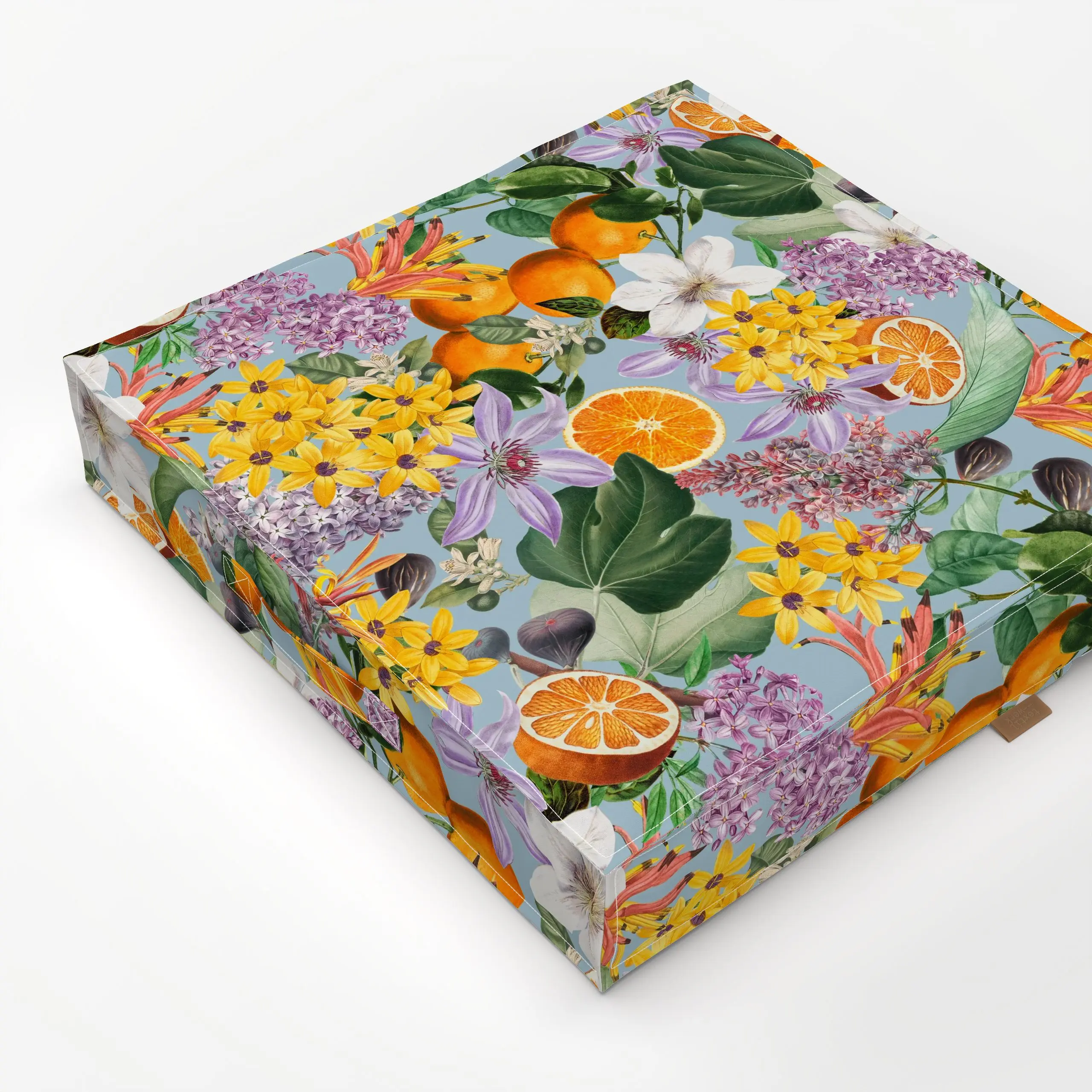 Bodenkissen Orangen im Blütenmeer blau - Blumen & Florales, Sommer, Früchte - von „Uta Naumann"; Muster, Garten, Orange, tro...