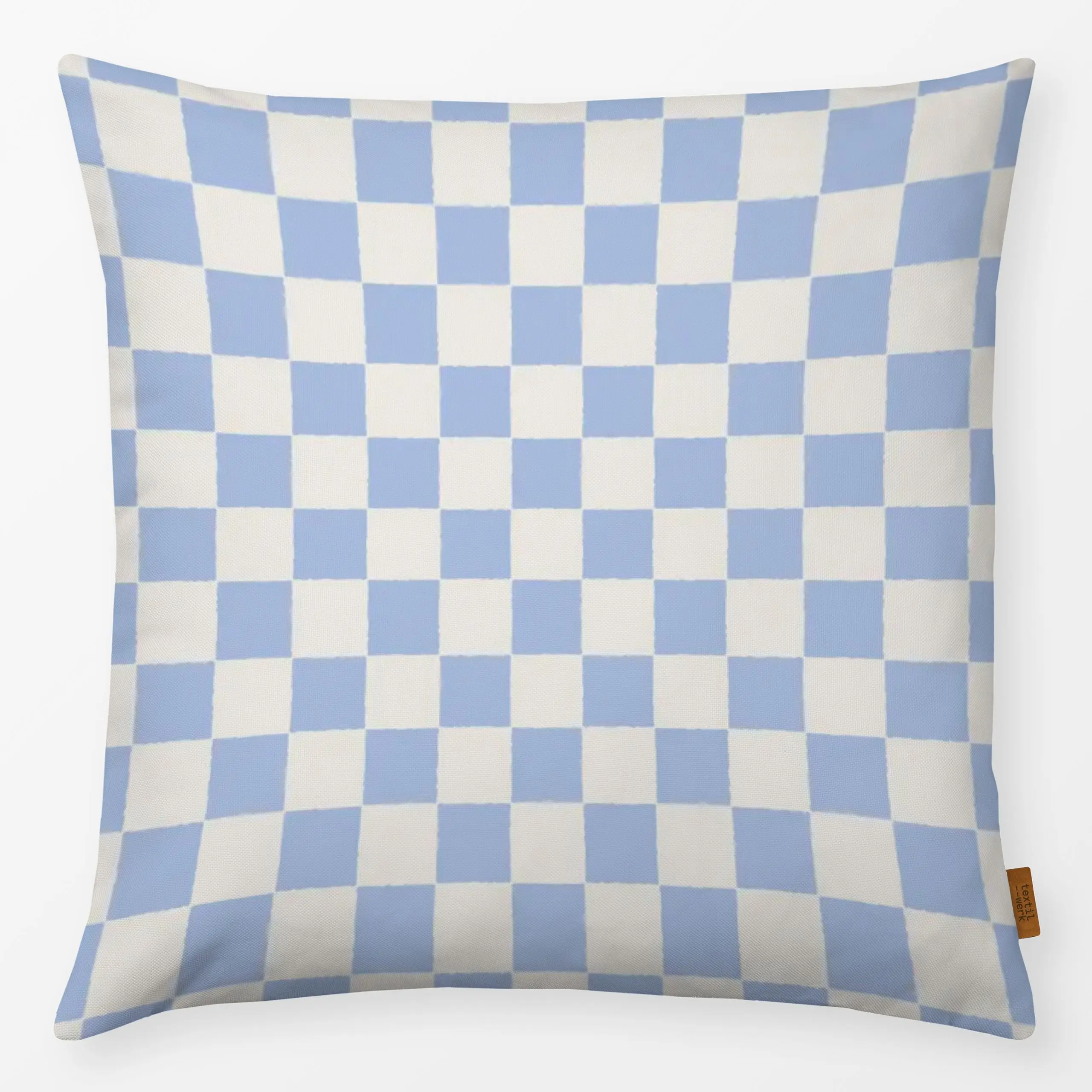 Kissen Santorini Karos Hellblau - Sommer, Symbole & Muster - von „DEINKI Studio"; Geometrisch, Karos, kariert, hellblau, che...