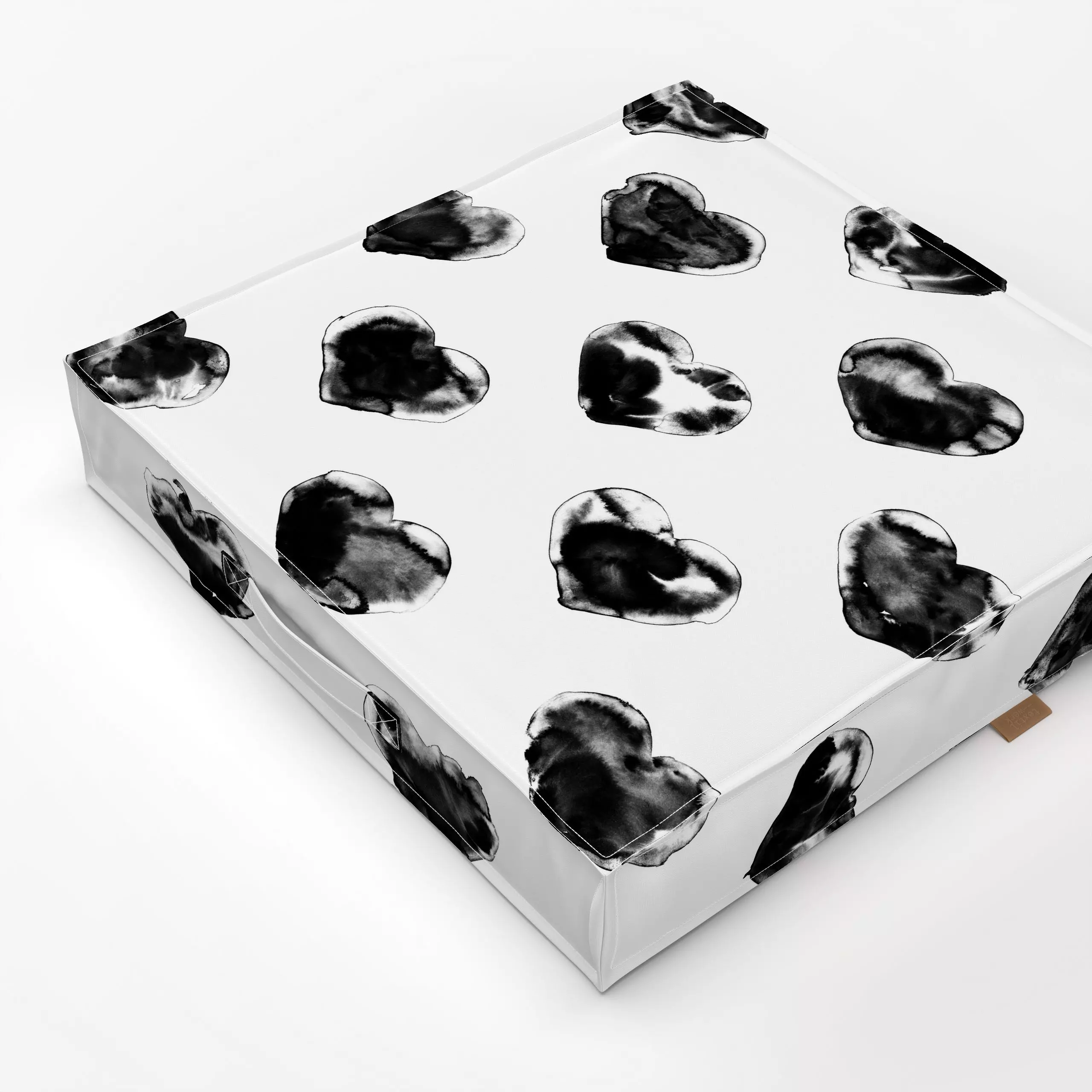 Bodenkissen Beherzt 1 - Symbole & Muster - von „Primus Pattern"; Wasserfarben, Love, Herzen, Valentinstag, Liebe, Herz, verl...