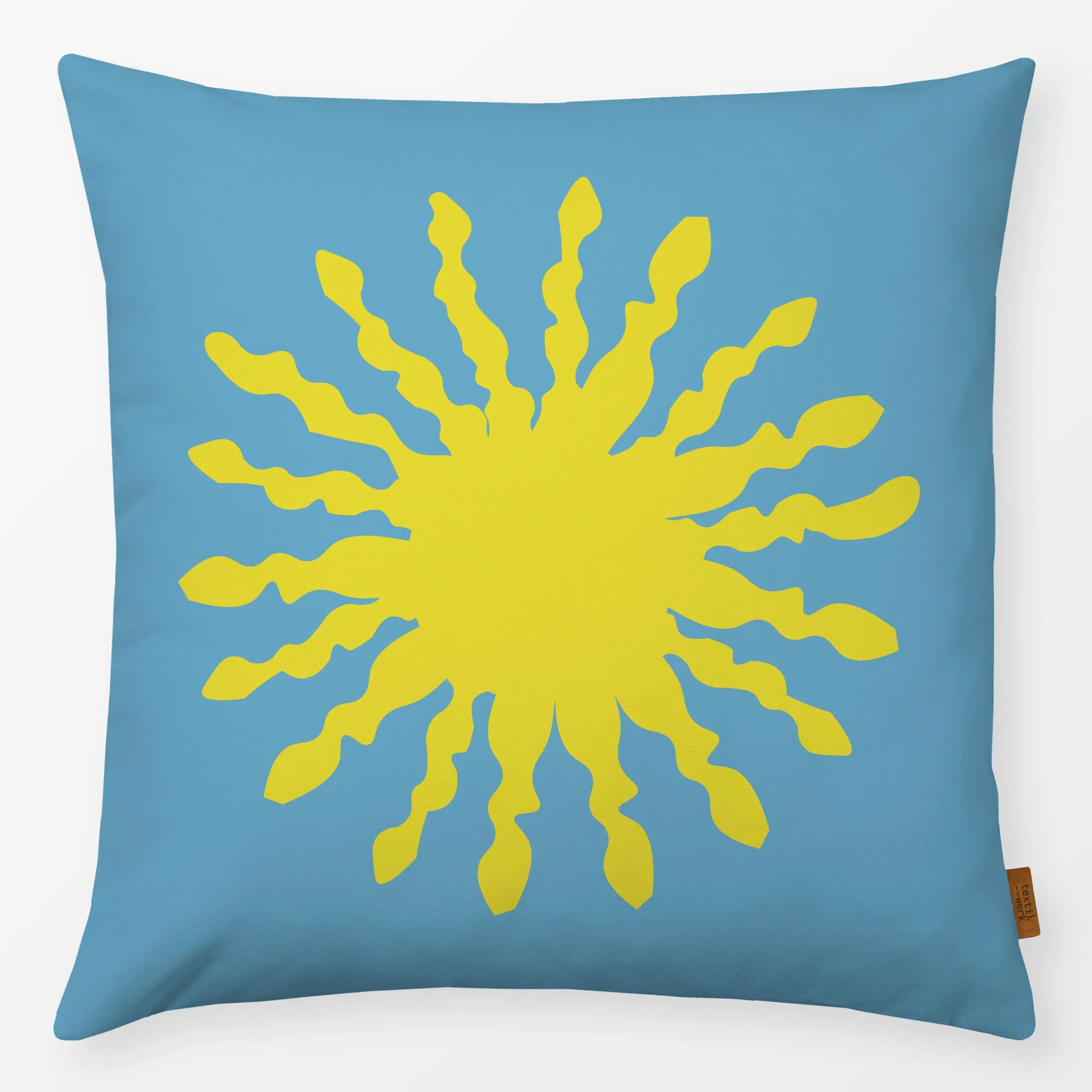 Kissen Sonne Gelb Blau - Natur & Landschaft, Sommer - von „Alisa Knöß"; Sonne, Italien, Gartendeko, outdoorkissen, sommerkis...