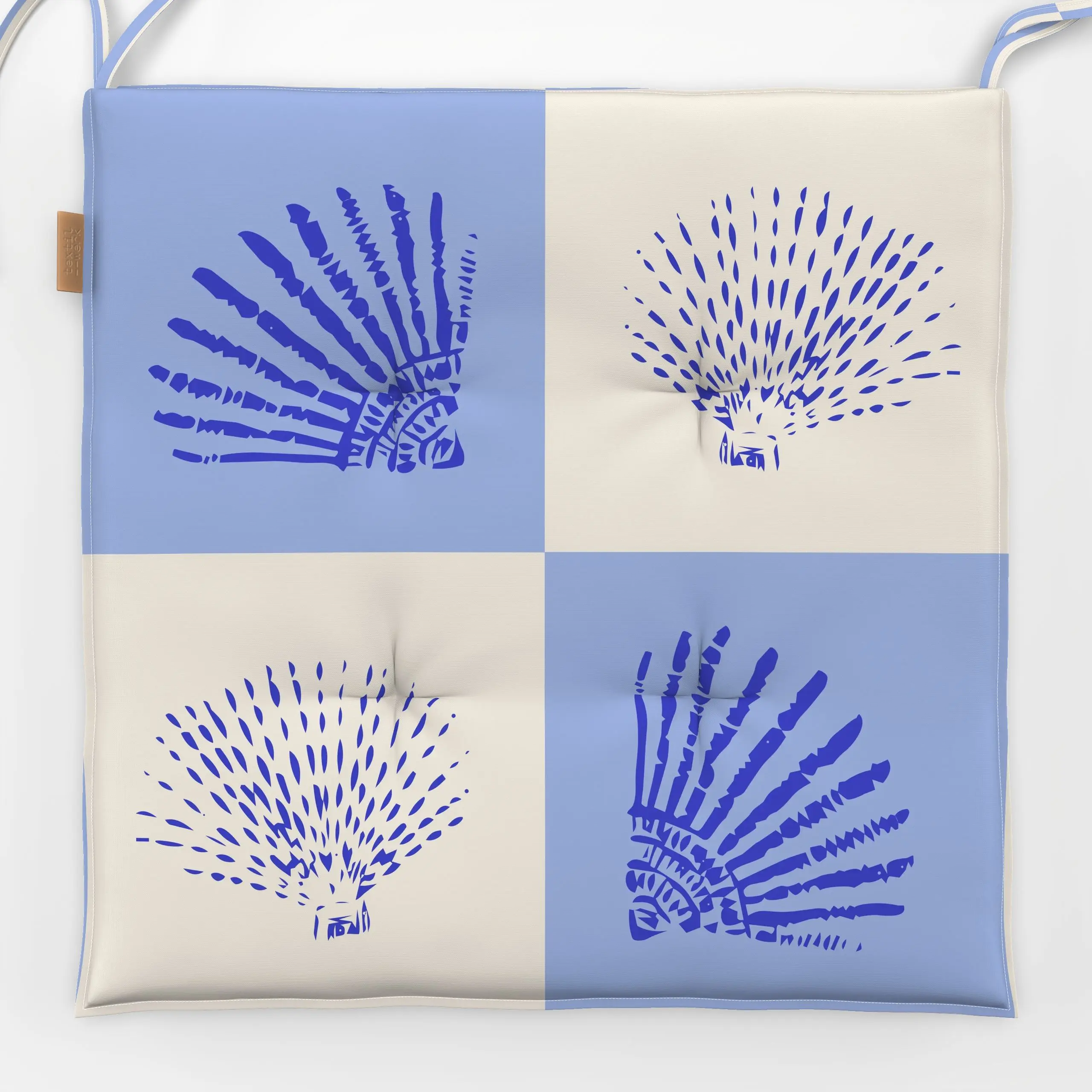 Sitzkissen Jakobsmuschel blauweiss - Sommer, Symbole & Muster - von „Patries Elisabeth"; Retro, Geometrisch, Muschel, jakobs...