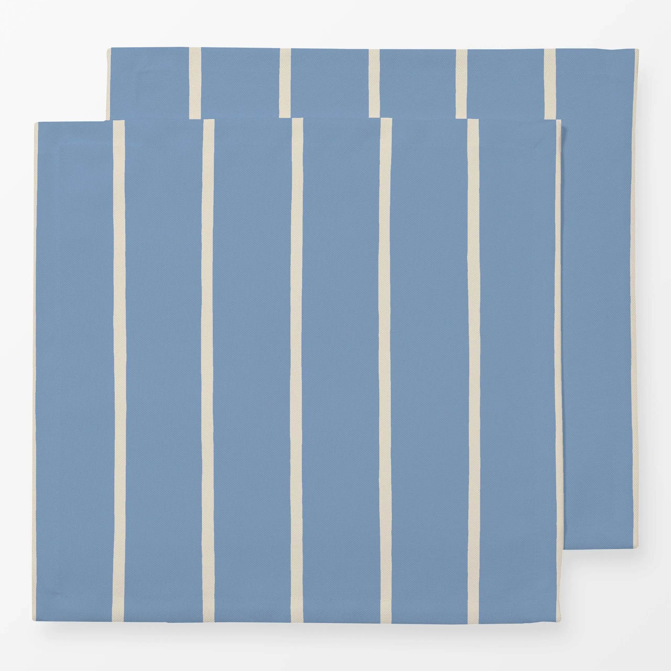 Servietten Streifen hellbau off-white - Frühling, Sommer, Symbole & Muster - von „Studio Kesse"; Muster, Streifen, Sommer, m...